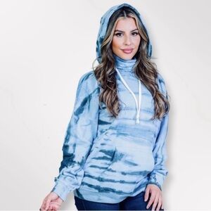 NWT-VANILLA STAR-HOODIE WITH FACE COVERING-SIZE XS